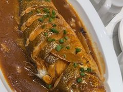 -皇城根·鲁菜济南菜·吊炉烤鸭·炒鸡鱼头(济南旗舰店)
