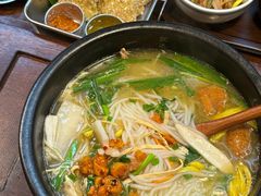 -银米·云南传统过桥米线(双廊黑金冠店)