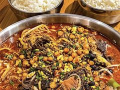 -张翻越·川渝冒菜·武汉黑鸭煲(城北万象城店)