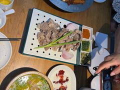 -俭寨大盘鸡·手抓肉·烧烤新疆菜(乌苏路店)