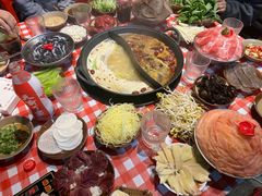 -赵美丽·重庆社区火锅·直营店(火车东站·中豪国际店)