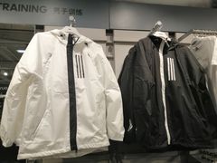 -宁波杉井奥特莱斯广场