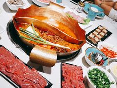 -墨居上隐·院子里火锅(峨眉店)