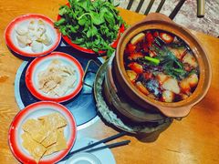 -郭婆婆疯子鸡·土货江湖菜馆