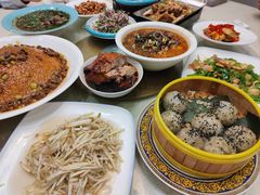 -方荣糊涂菜馆(湖北路店)