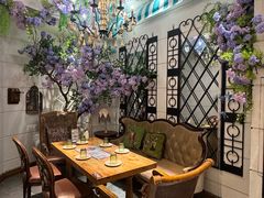 -秘密旅行Bonjour(黑金冠 江南西店)