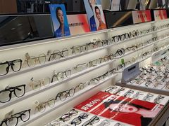 -爱视眸Eyeblling眼镜·依视路·蔡司镜片折扣店(百联南方商城购物中心)