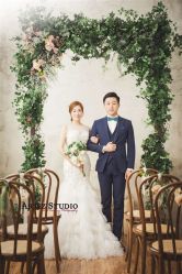 点击看大图 -GRACE KELLY婚纱与礼服(北京店)