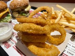 -The Habit Burger Grill 哈比特汉堡(复兴soho店)