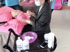 -艺采红鹰职业培训学校