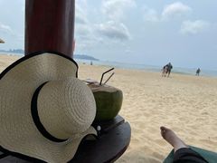 -三亚湾海居铂尔曼度假酒店