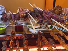 -哈尔滨小酒馆·鲜肉现穿自助烧烤(康新花园店)