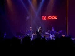 -TZ House音乐现场(来福士中心店)