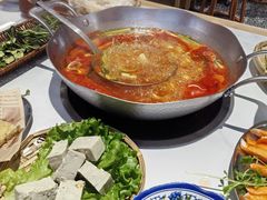 -王奋斗贵州酸汤牛肉火锅