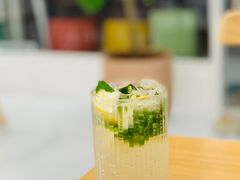 水蜜桃莫吉托-echoes coffee回响咖啡(红山店)