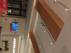 -肥肥虾庄·金牌油焖大虾(汉口城市广场店)