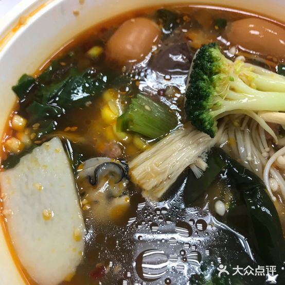 咕嘟香麻辣烫(凯德店)