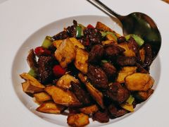 黑椒土豆牛肉粒-顺峰海鲜酒楼(省府店)