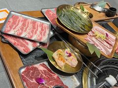 -何发发和牛烧肉·鳗鱼榴莲放题自助(乐峰广场店)