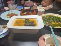 -桥边小楼·手工云南菜·古城观景小楼