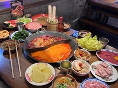 -萍姐火锅·公路夜市(武汉首店)