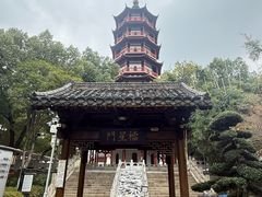 -绳金塔
