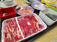 -杨老板·海鲜集市火锅·鲜切牛肉(中防万宝店)
