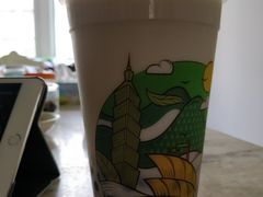 白桃乌龙鲜奶什么都有XL-巡茶(汇邻广场店)
