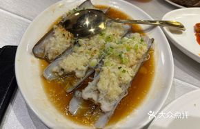 Steamed Razor Clams with Vermicelli