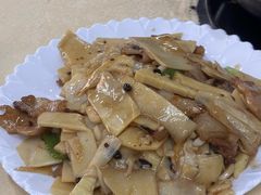 -明兴猪肚鸡·清远27年老字号(玄真漂流店)
