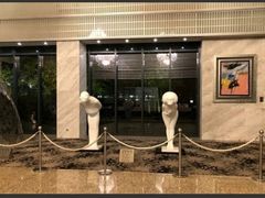 -上海虹桥西郊假日酒店