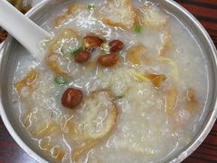 -陈老添美食店(宝华路店)