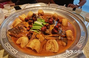 Special Qianshan Lake Large Fish Head