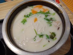 -渔米丰·广府鱼汤米线(光明广场店)