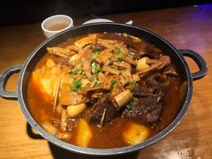 -胖哥俩肉蟹煲(万国店)