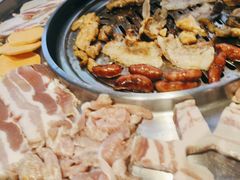 -哈哈碳都·牛肋条无限自助烤肉(台江万达店)