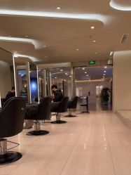 -VIM Hair Salon