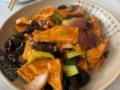 -何适山庄 ·可团建(水长城P2停车场店)