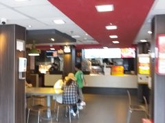 -麦当劳(丽江玉河广场店)