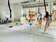 -Jumphai室内蹦极运动
