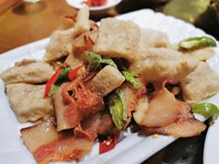 -山间农家