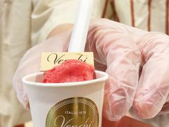 -VENCHI 闻绮(北京国贸商城店)