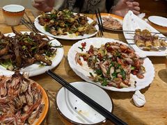 -超越海鲜屋(飞龙物业店)