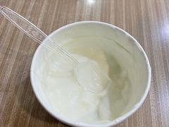 -蒙醇鲜酿酸奶