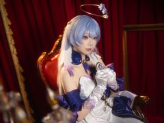 -米游妙妙屋cosplay换装自拍摄影体验馆