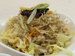 凉拌大白菜-那达慕蒙古风味酒楼