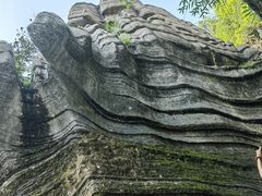 -梭布垭石林景区