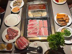 -芝小官毛肚火锅海鲜自助(苏州吴江区万宝店)