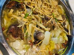 -天都火锅酒楼(虹梅南路店)