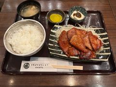 -ドライブインいとう豚丼名人(新千岁机场店)